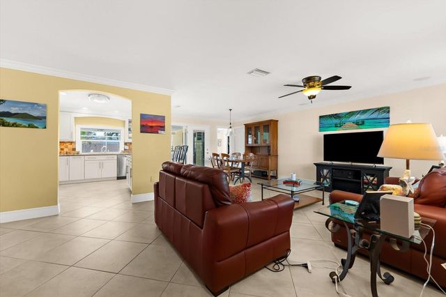 5723 1ST AVENUE DRIVE W, Bradenton, FL 34209