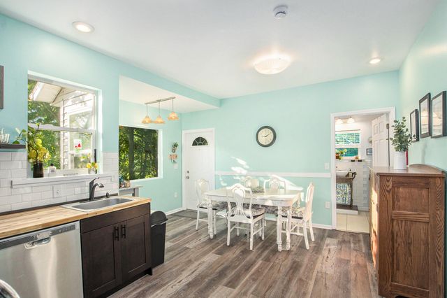 648 Phillips Street, South Haven City, MI 49090