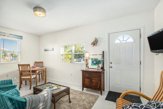 648 Phillips Street, South Haven City, MI 49090