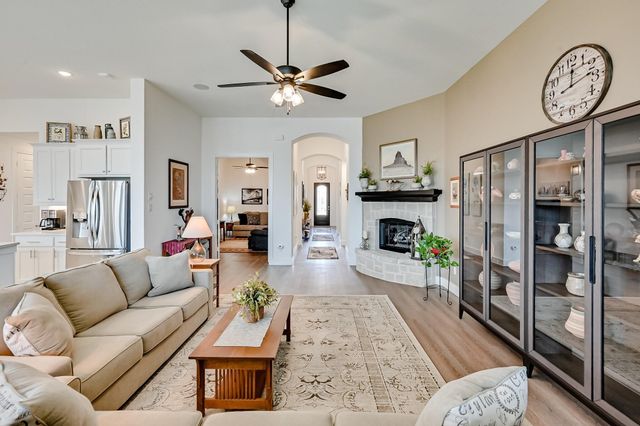 1696 Storey Lane, Waxahachie, TX 75165