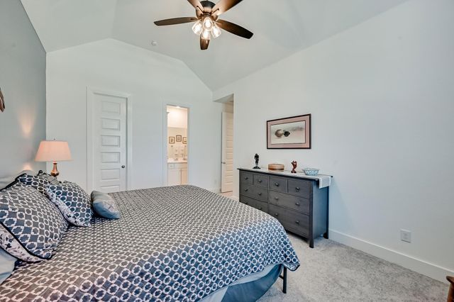 1696 Storey Lane, Waxahachie, TX 75165