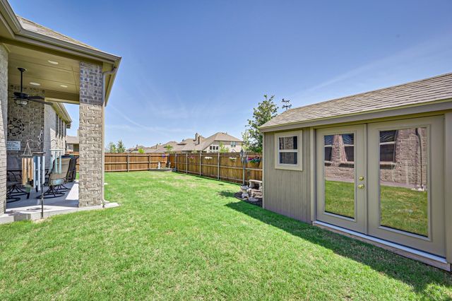 1696 Storey Lane, Waxahachie, TX 75165