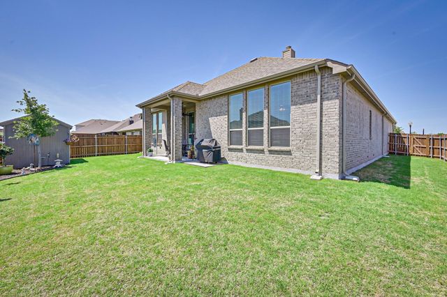 1696 Storey Lane, Waxahachie, TX 75165