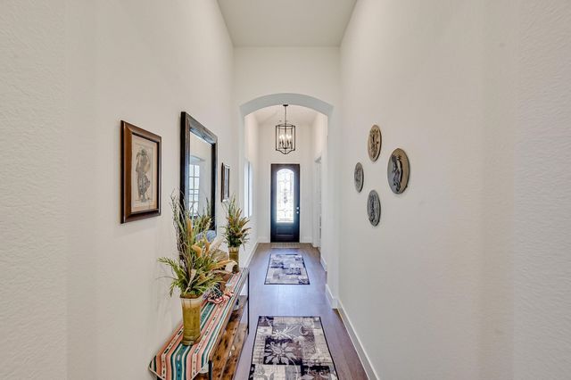 1696 Storey Lane, Waxahachie, TX 75165