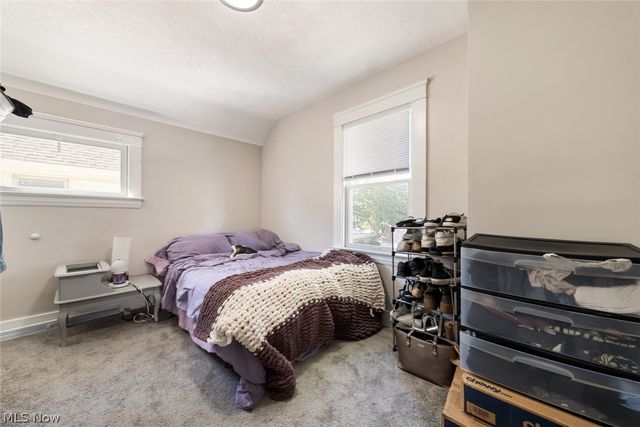 9902 Zimmer Avenue, Cleveland, OH 44102