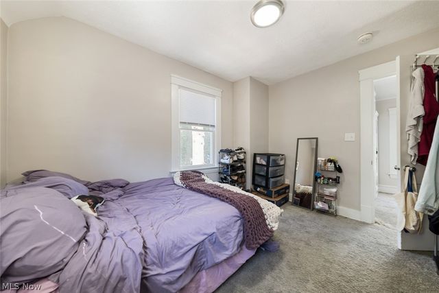 9902 Zimmer Avenue, Cleveland, OH 44102