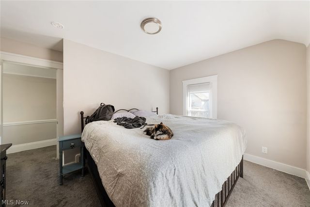 9902 Zimmer Avenue, Cleveland, OH 44102