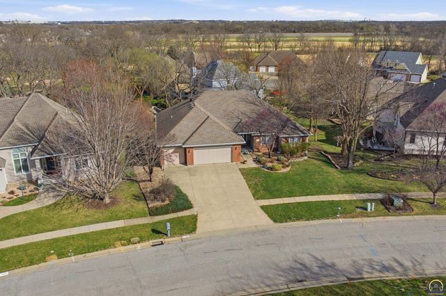 4606 SW Moundview DR, Topeka, KS 66610