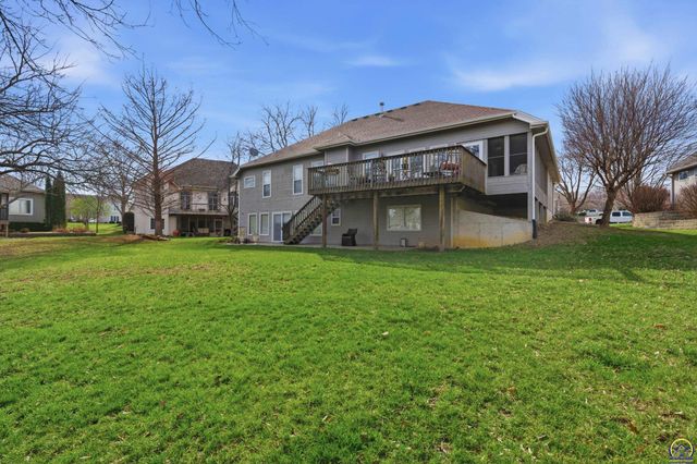 4606 SW Moundview DR, Topeka, KS 66610