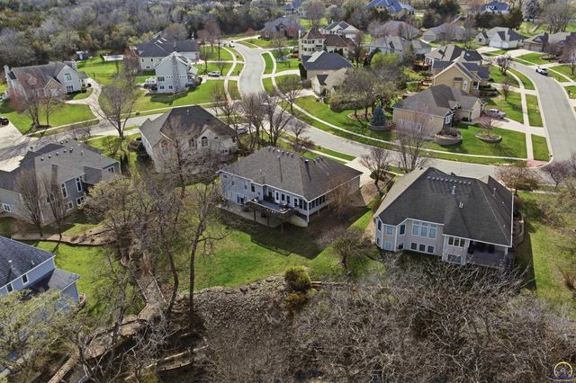 4606 SW Moundview DR, Topeka, KS 66610