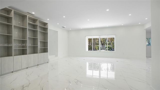 711 Sunset Rd 711, Coral Gables, FL 33143