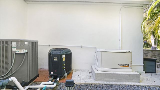 711 Sunset Rd 711, Coral Gables, FL 33143