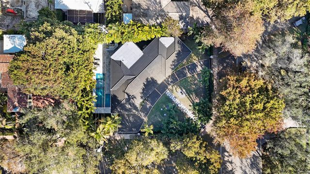 711 Sunset Rd 711, Coral Gables, FL 33143