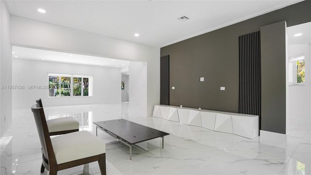 711 Sunset Rd 711, Coral Gables, FL 33143