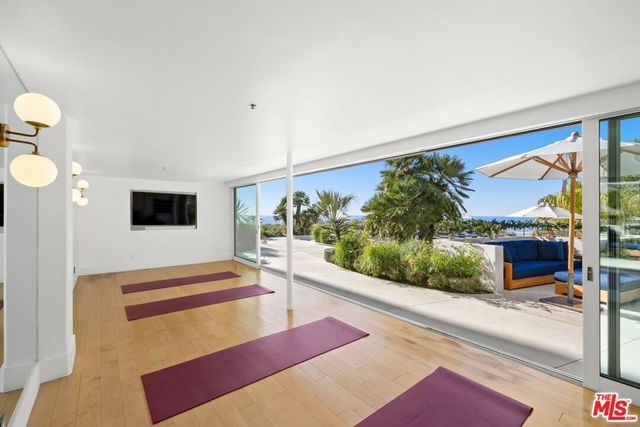 101 Ocean Avenue F301, Santa Monica, CA 90402