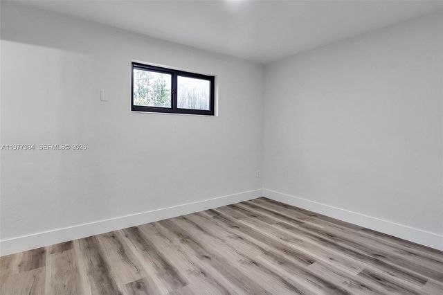 4037 SW 65th Ave 11, South Miami, FL 33155