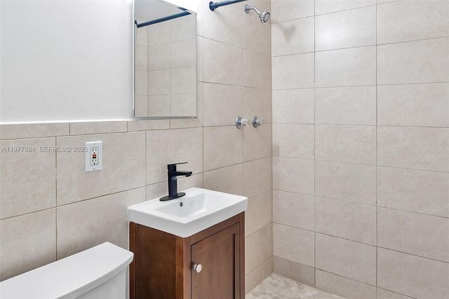 4037 SW 65th Ave 11, South Miami, FL 33155