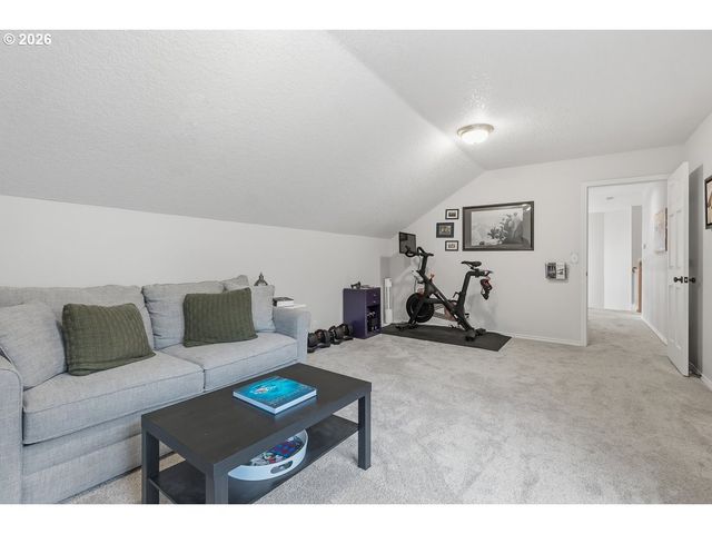 11185 Sw CHICKADEE Ter, Beaverton, OR 97007