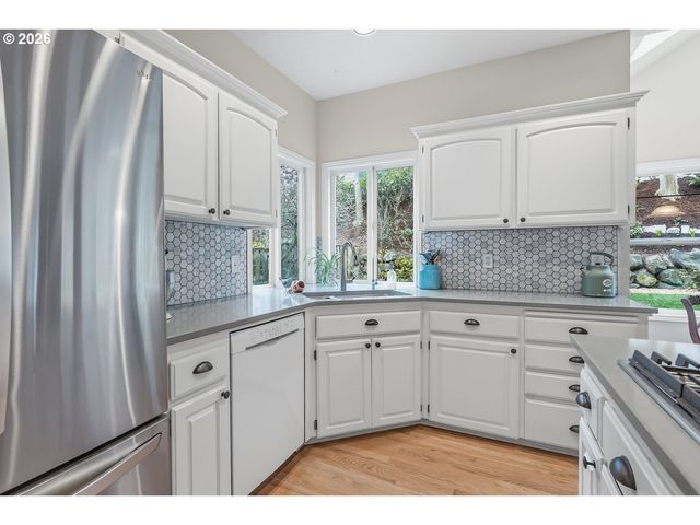 11185 Sw CHICKADEE Ter, Beaverton, OR 97007