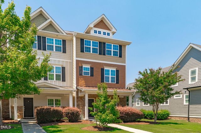 982 Tender Drive, Apex, NC 27502