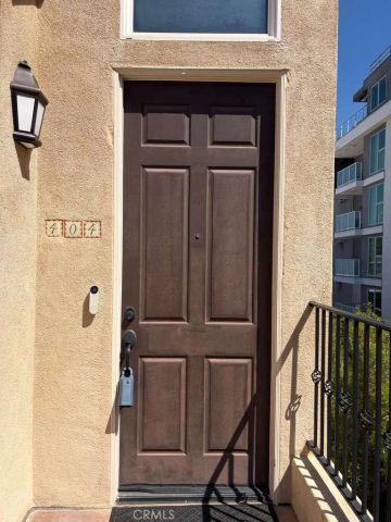 286 N Madison 404, Pasadena, CA 91101
