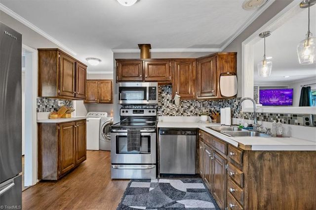 2608 David Caldwell Drive, Greensboro, NC 27408