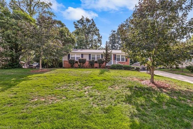 2608 David Caldwell Drive, Greensboro, NC 27408