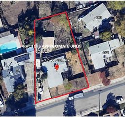 203 W Pearl Avenue, Stockton, CA 95207