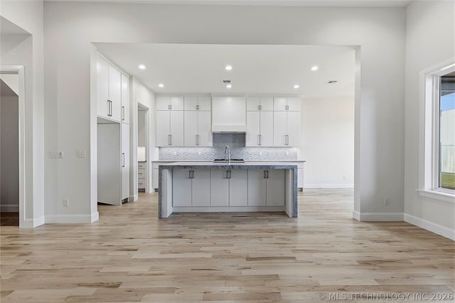 610 E 149th Street S, Glenpool, OK 74033