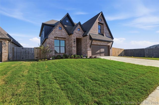 610 E 149th Street S, Glenpool, OK 74033