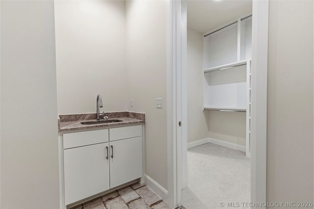610 E 149th Street S, Glenpool, OK 74033