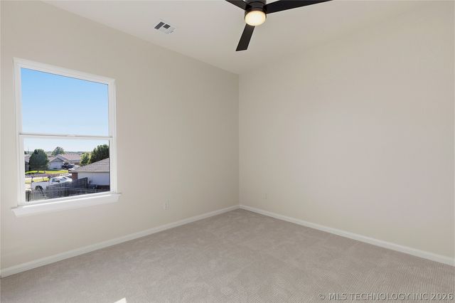610 E 149th Street S, Glenpool, OK 74033