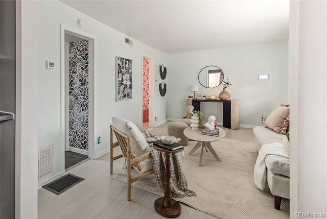 2169 W Warren Avenue, Englewood, CO 80110