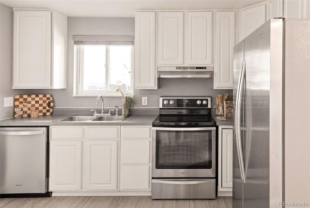 2169 W Warren Avenue, Englewood, CO 80110