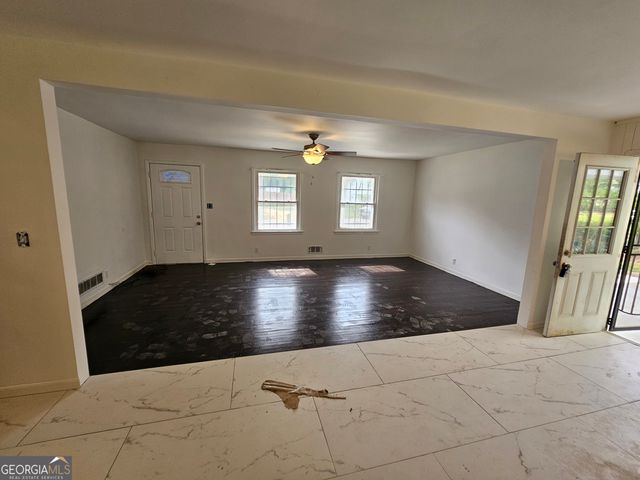 6370 Forest Haven Drive, Riverdale, GA 30274