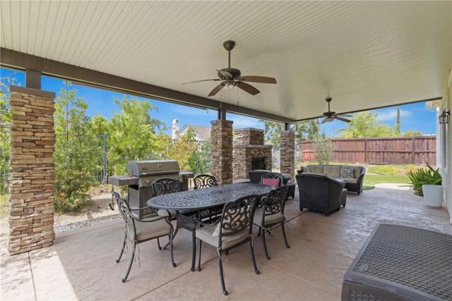 33940 Baystone Street, Temecula, CA 92592