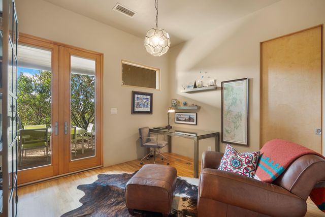 7816 Florence Avenue NE, Albuquerque, NM 87122