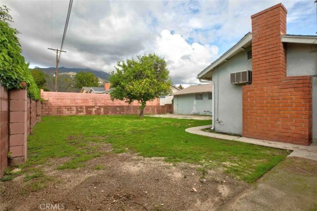 9825 Tujunga Canyon Place, Tujunga, CA 91042