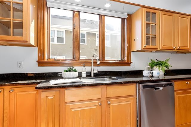 67 Grafton 1, Arlington, MA 02474