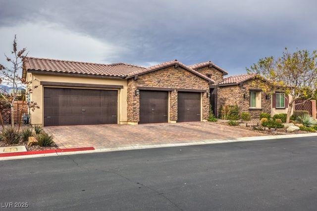 8351 Agave Bloom Street, Las Vegas, NV 89131