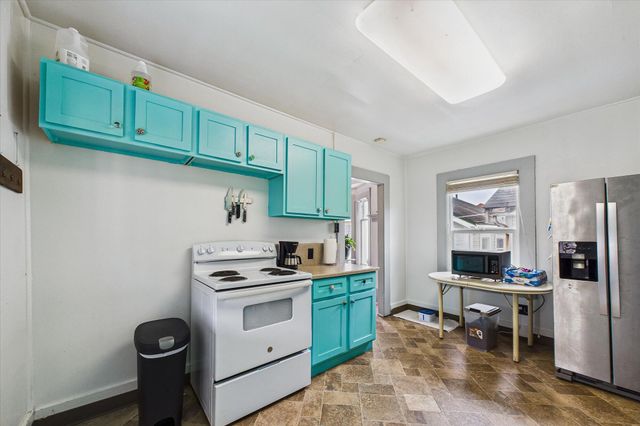 919 D Street, Eureka, CA 95501