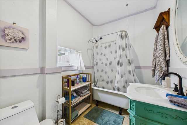 919 D Street, Eureka, CA 95501