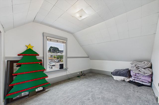 919 D Street, Eureka, CA 95501