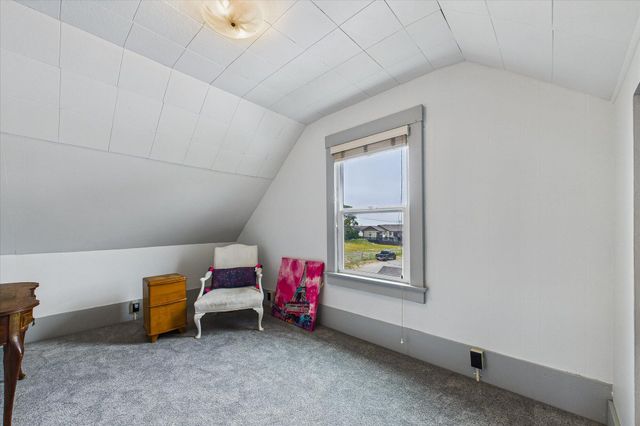 919 D Street, Eureka, CA 95501