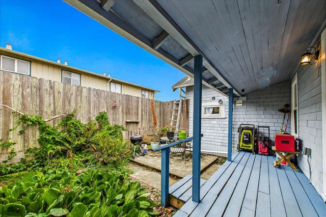 919 D Street, Eureka, CA 95501