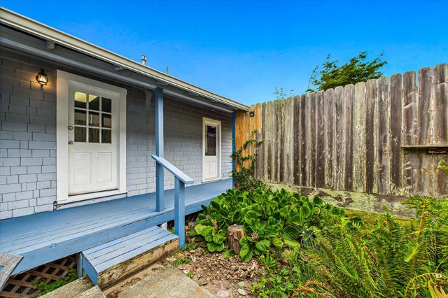 919 D Street, Eureka, CA 95501