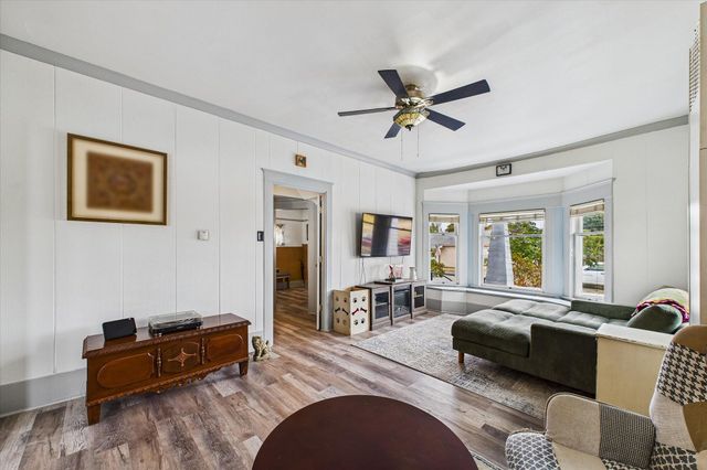 919 D Street, Eureka, CA 95501