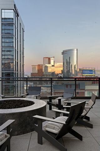 1212 Demonbreun St Apt 1504, Nashville, TN 37203