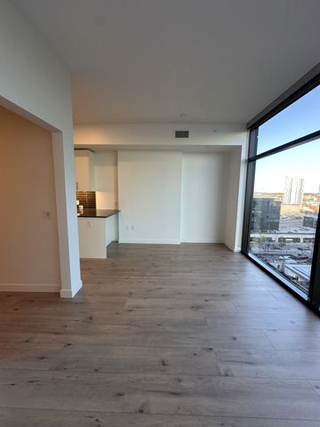 1212 Demonbreun St Apt 1504, Nashville, TN 37203