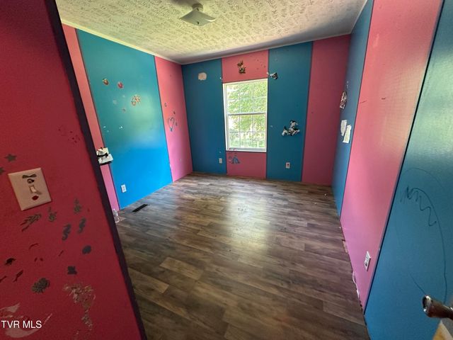 7931 Carter Branch Road, Wise, VA 24293